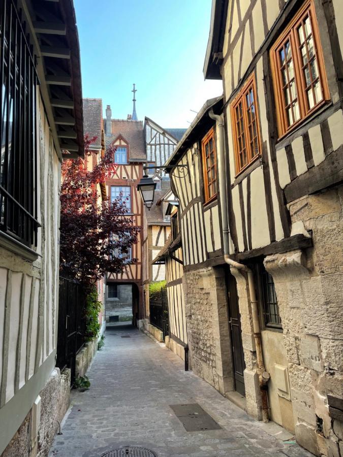 Appartement Au Coeur Du Vieux Rouen Eksteriør billede